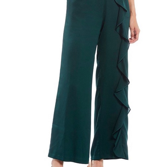 Perfect for Xmas! Green Kensie jumpsuit! - Picture 8 of 11